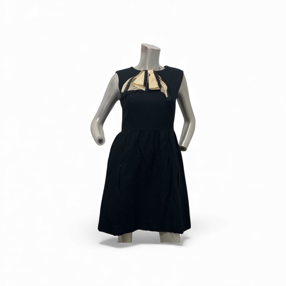 Vintage 60’s Sleeveless Fit & Flare Black Mini  Dress  Cream Bow Detail